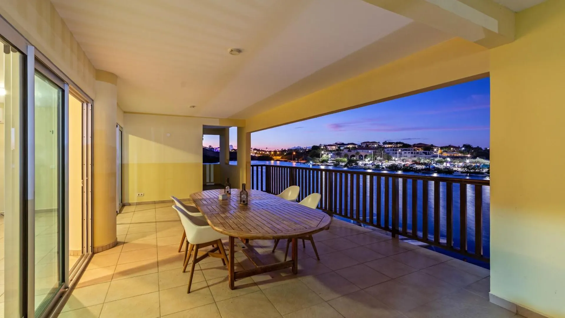 Apartmán Droom Appartement Met Uitzicht Op De Jachthaven Jan Thiel Curaçao