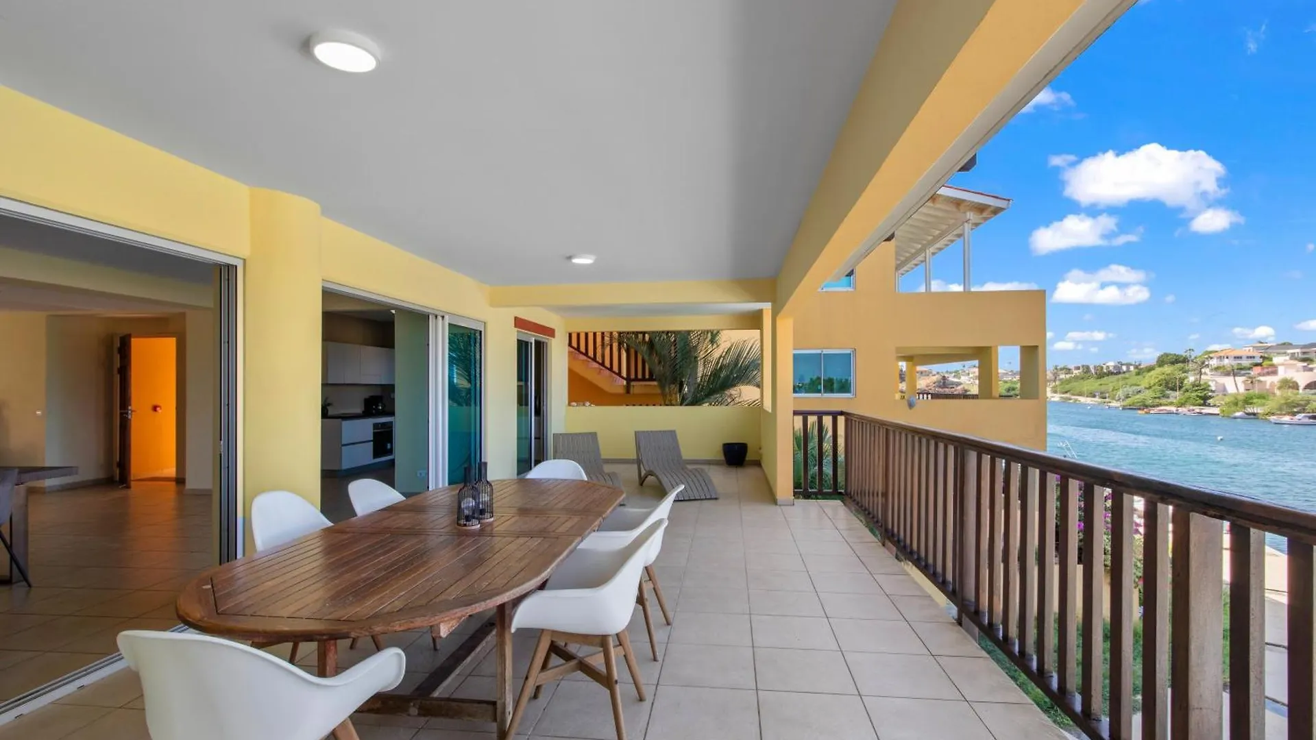 Droom Appartement Met Uitzicht Op De Jachthaven Jan Thiel Curaçao